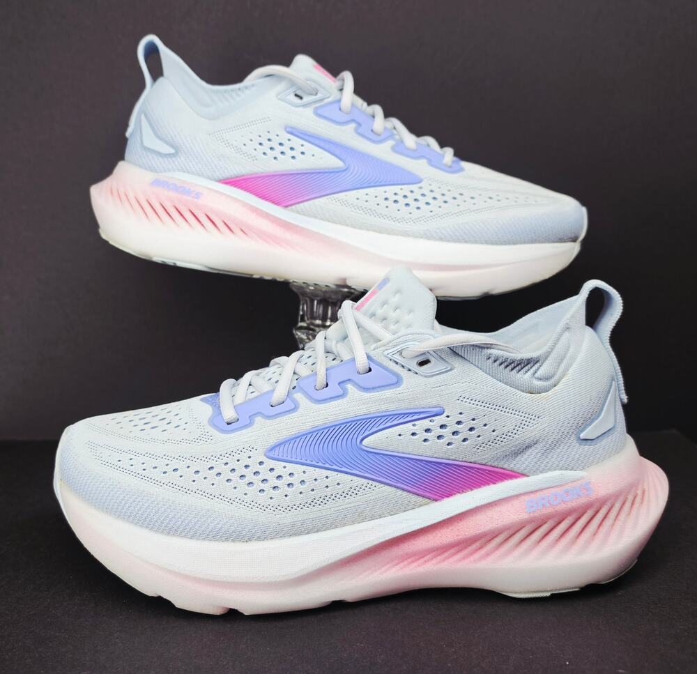 Brooks Women 9 Comfy footwear